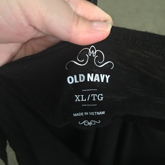 XL Old Navy Black Top with Fringe - Picture 2 of 3